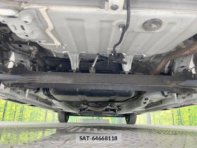 Nissan ROOX 2023-10 8220113-18