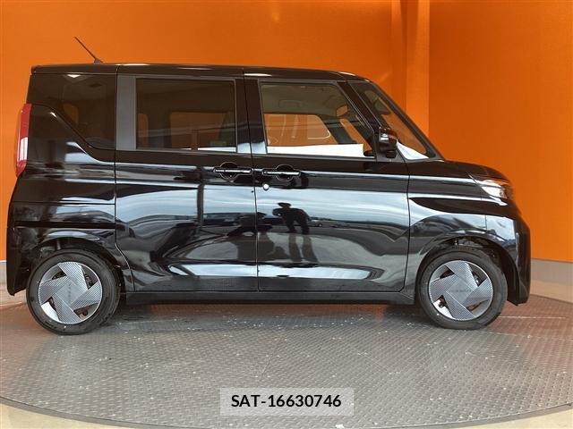 Nissan ROOX 2025-08 8220251-16