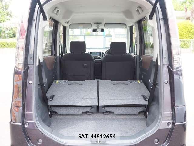 Nissan ROOX 2011-08 8220567-12