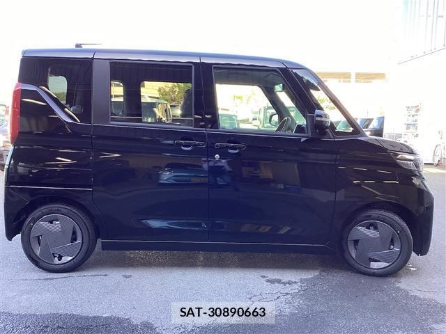 Nissan ROOX 2025-08 8220840-16