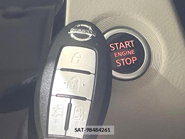 Nissan ROOX 2022-05 8220853-6