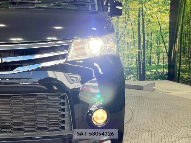Nissan ROOX 2011-06 8220886-11