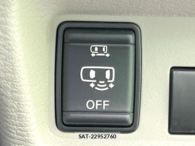 Nissan ROOX 2020-09 8220957-4
