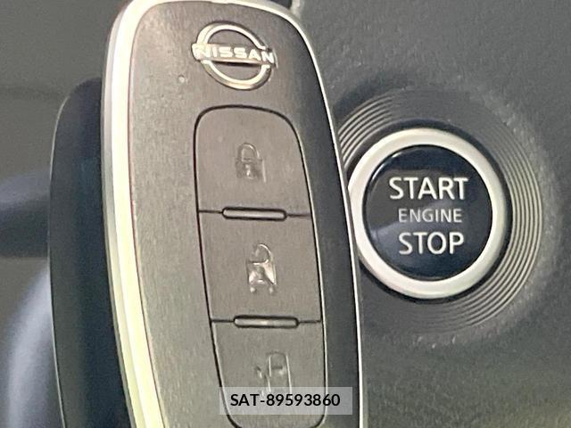 Nissan ROOX 2025-04 8220958-4
