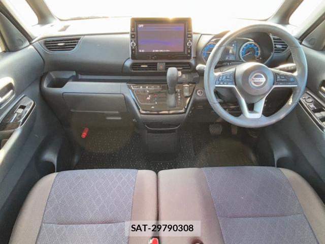 Nissan ROOX 2021-08 8221326-2