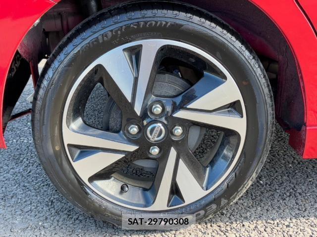 Nissan ROOX 2021-08 8221326-7
