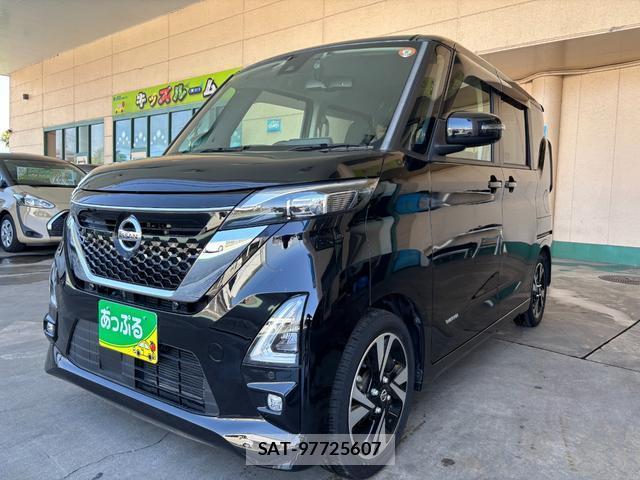 Nissan ROOX 2023-06 8221868-7