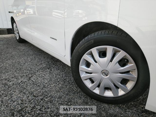 Nissan ROOX 2022-03 8221973-9