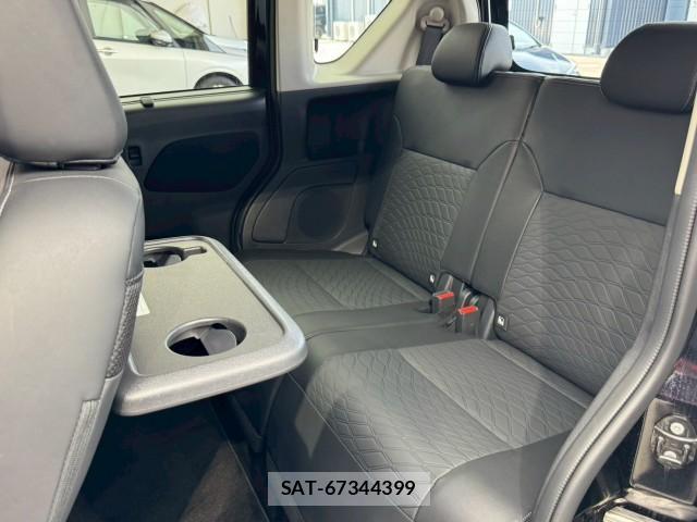 Nissan ROOX 2025-06 8222417-18