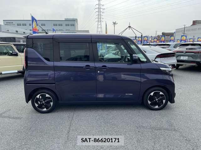 Nissan ROOX 2020-09 8223316-16