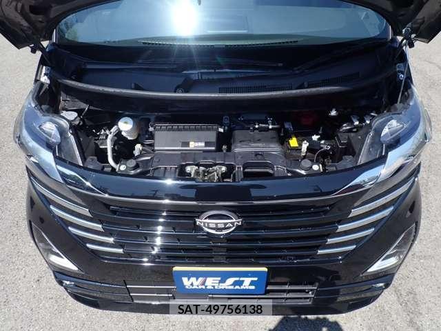 Nissan ROOX 2024-11 8223821-5