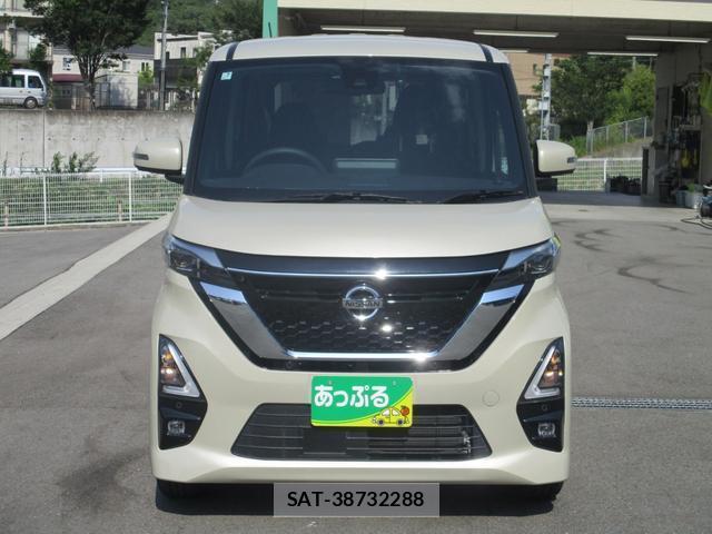 Nissan ROOX 2023-03 8224621-1