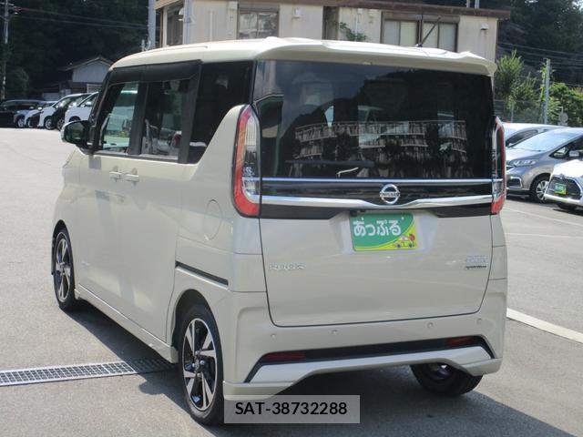 Nissan ROOX 2023-03 8224621-10