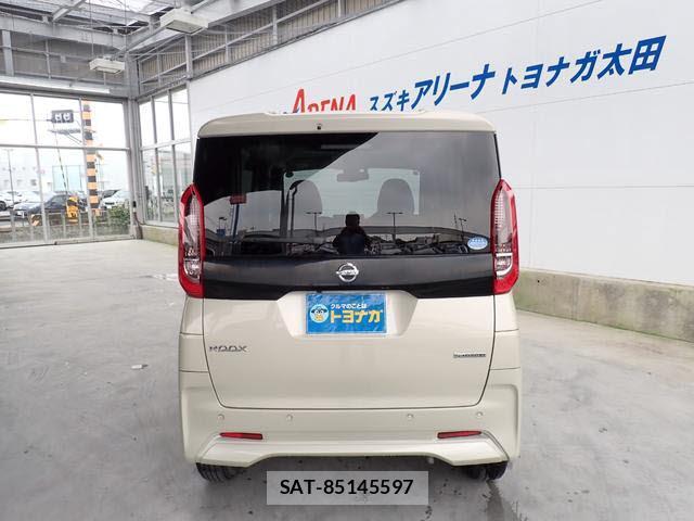 Nissan ROOX 2021-10 8224768-4