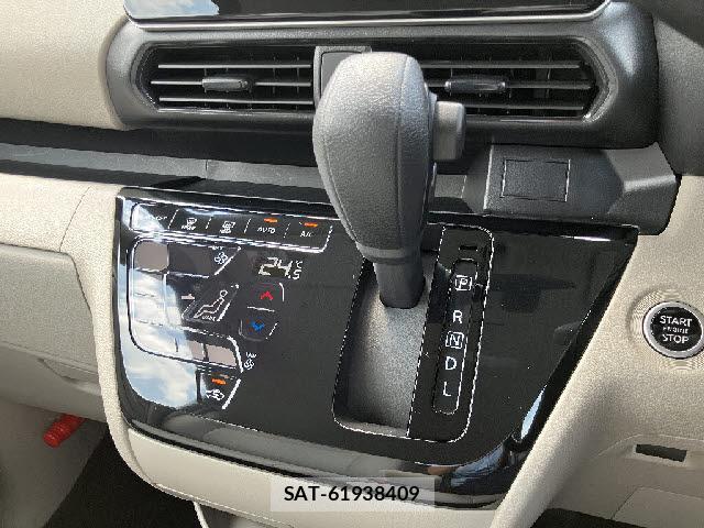 Nissan ROOX 2024-12 8224806-9