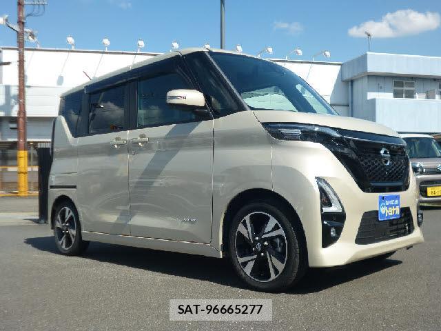 Nissan ROOX 2023-02 8224817-4