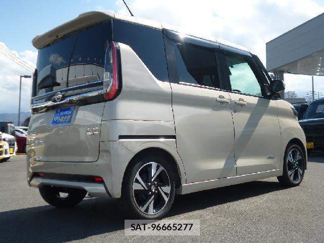 Nissan ROOX 2023-02 8224817-6