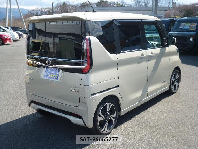 Nissan ROOX 2023-02 8224817-7
