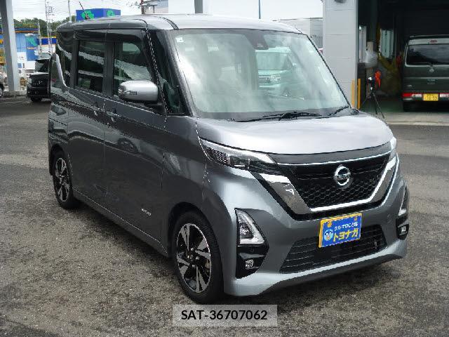 Nissan ROOX 2021-01 8224832-3