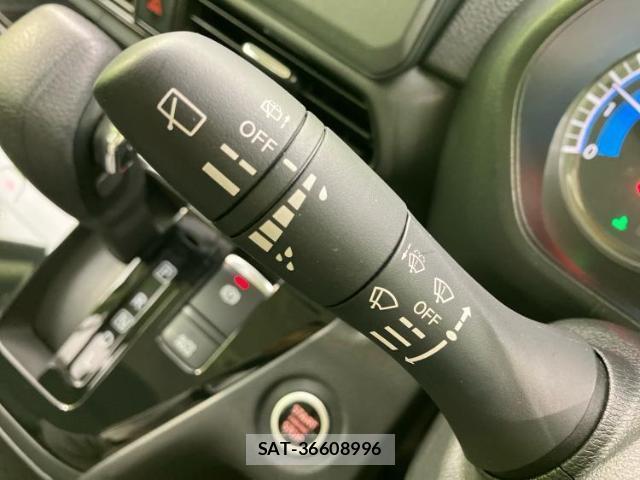Nissan ROOX 2023-05 8225114-16