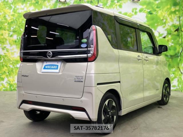 Nissan ROOX 2021-05 8225155-2