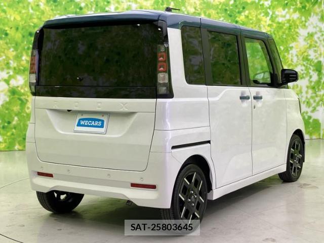 Nissan ROOX 2025-11 8225442-2