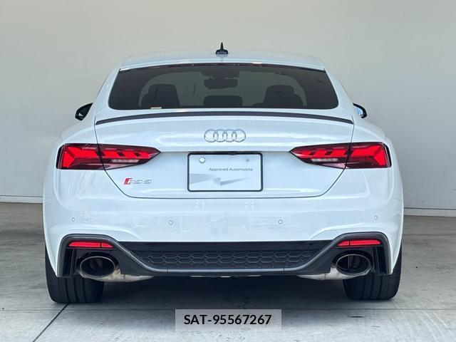 Audi RS5 2021-07 8220620-15