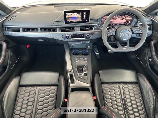 Audi RS5 2018-05 8220621-10