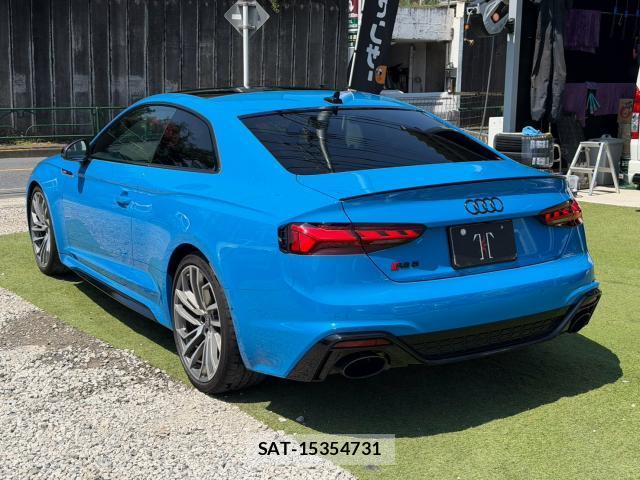 Audi RS5 2021-10 8224351-1