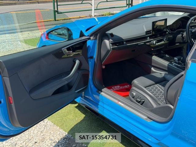 Audi RS5 2021-10 8224351-6