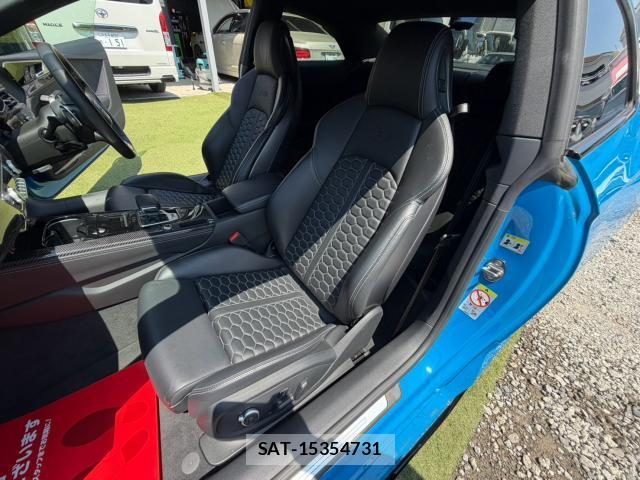 Audi RS5 2021-10 8224351-7