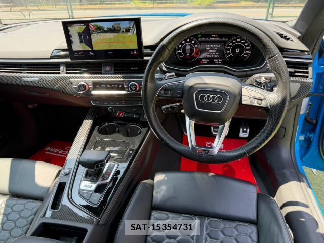 Audi RS5 2021-10 8224351-8