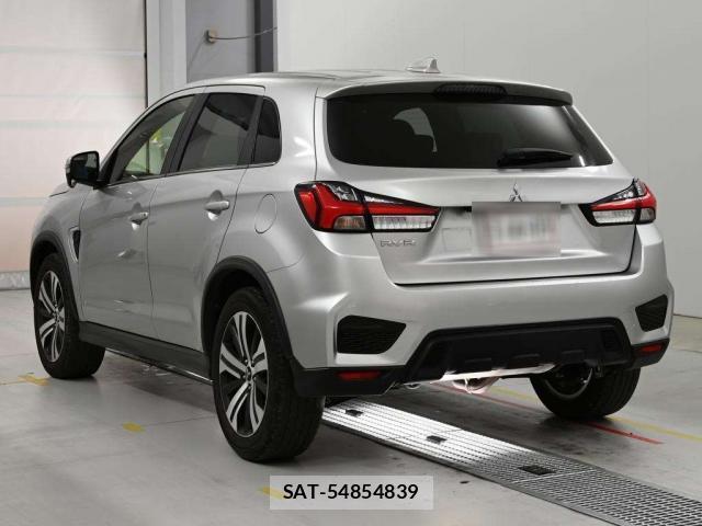 Mitsubishi RVR 2024-05 8216381-1