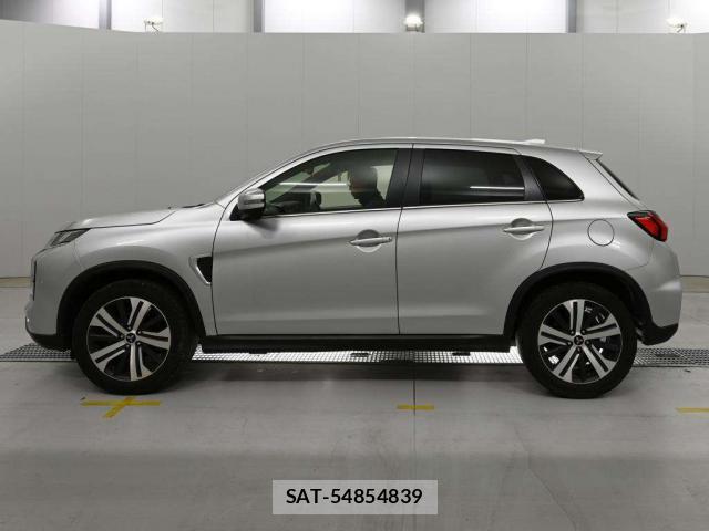 Mitsubishi RVR 2024-05 8216381-10
