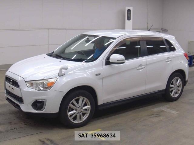 Mitsubishi RVR 2014-03 8216405-5