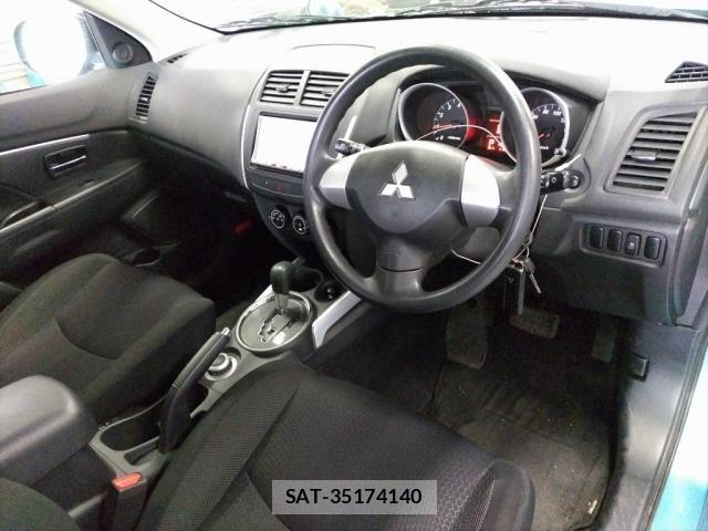 Mitsubishi RVR 2010-03 8217520-2