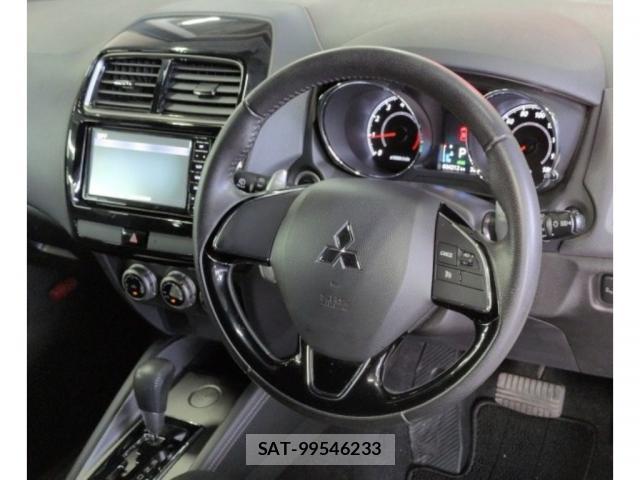 Mitsubishi RVR 2019-09 8217641-2