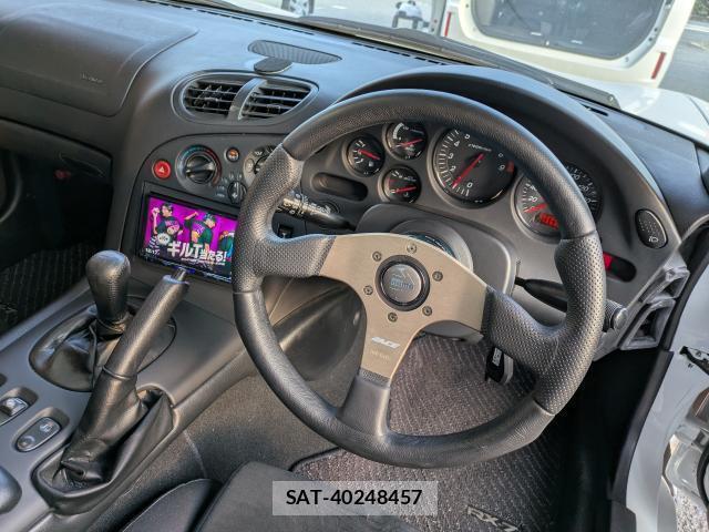 Mazda RX-7 1999-02 8223750-7