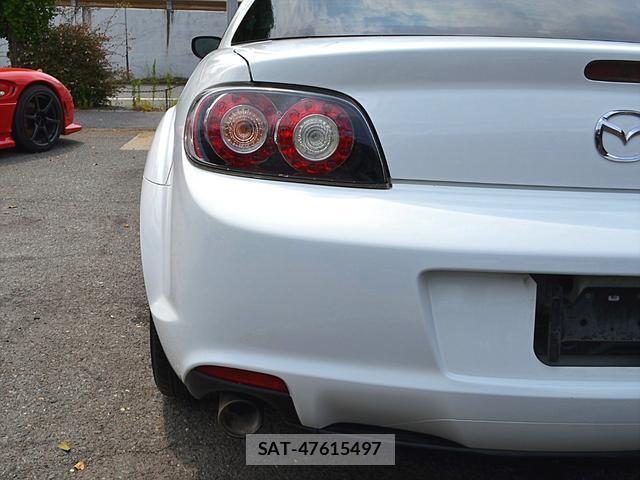 Mazda RX-8 2011-06 8220906-11
