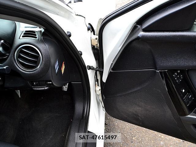 Mazda RX-8 2011-06 8220906-19
