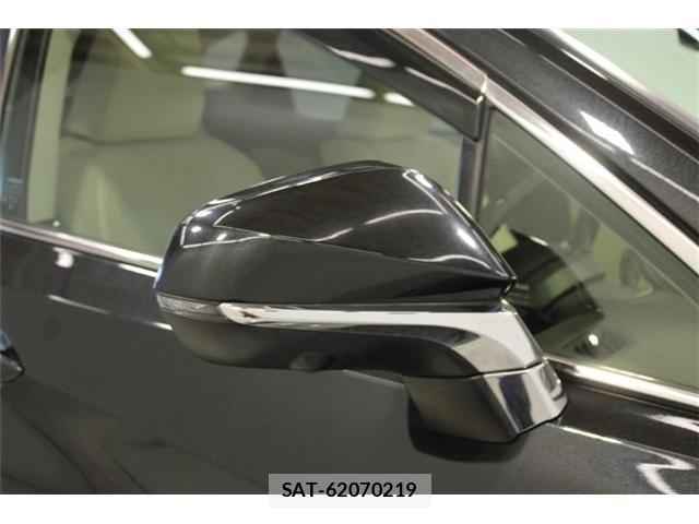 Lexus RX 2016-06 8216946-16