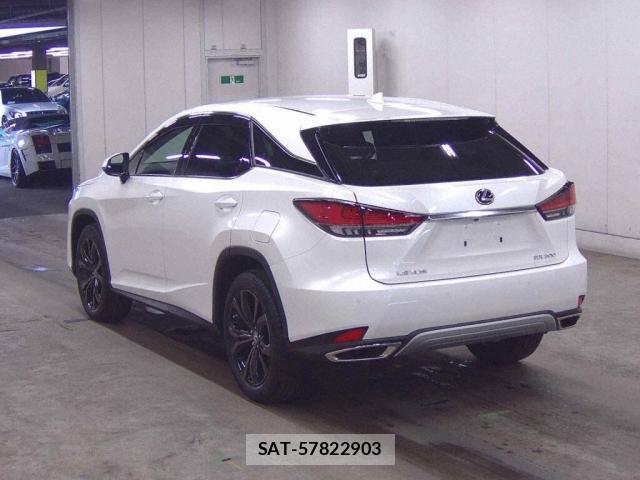 Lexus RX 2021-06 8216977-1