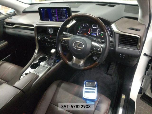 Lexus RX 2021-06 8216977-2