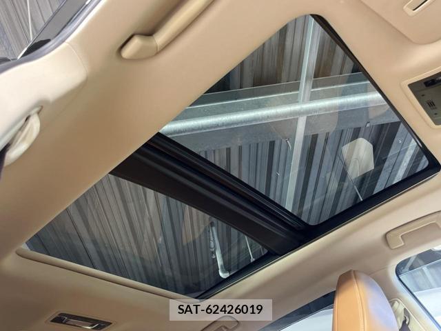 Lexus RX 2018-04 8219185-3