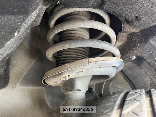 Lexus RX 2014-01 8219684-19