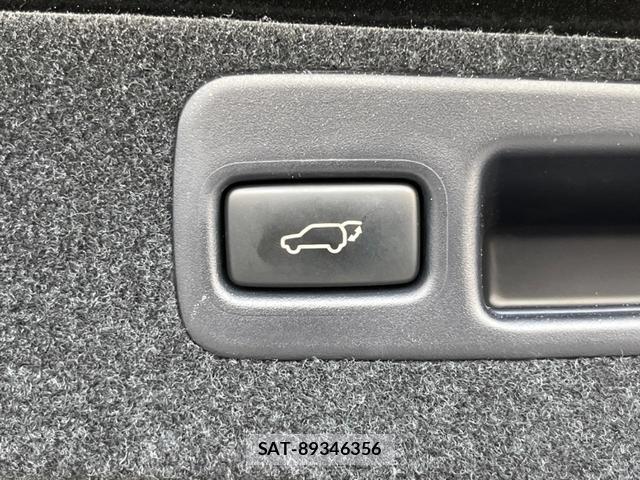 Lexus RX 2014-01 8219684-5