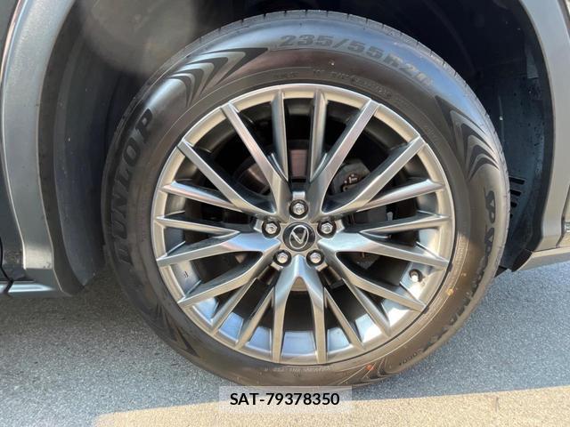 Lexus RX 2016-01 8221097-11