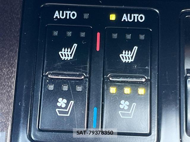 Lexus RX 2016-01 8221097-5