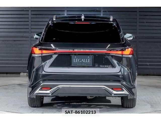 Lexus RX 2025-04 8221502-1
