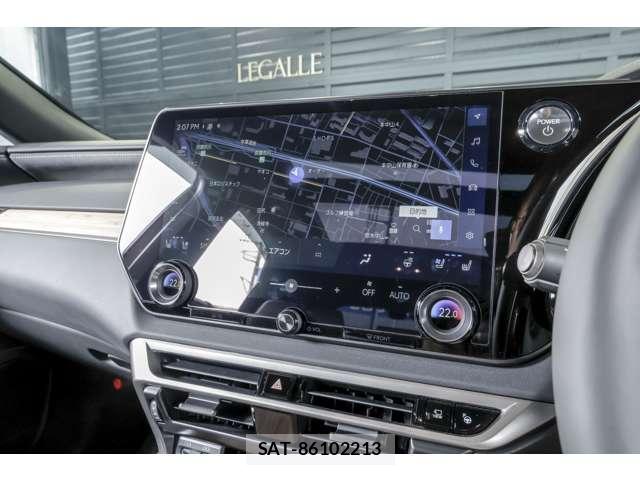 Lexus RX 2025-04 8221502-4